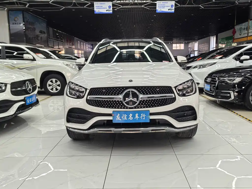 Mercedes-Benz GLC 2022 — фото 1