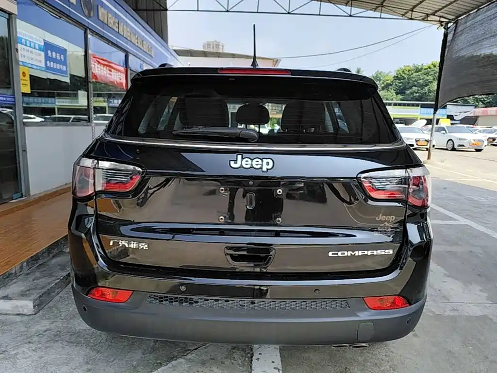 Jeep Compass 2020 — фото 6