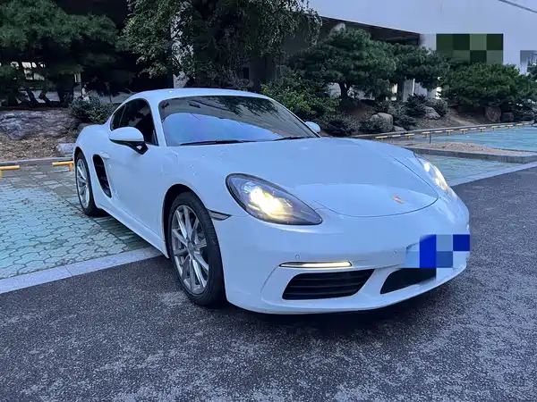 Porsche 718 2022