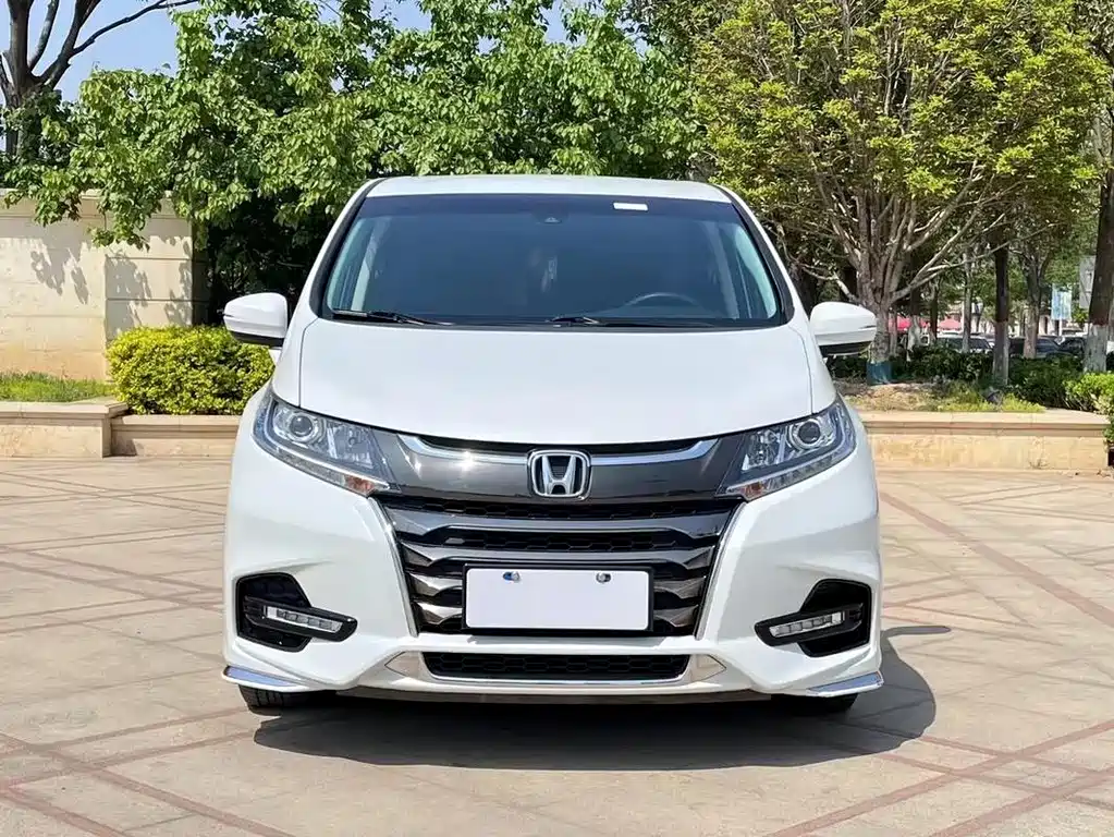 Honda Odyssey 2021 — фото 2