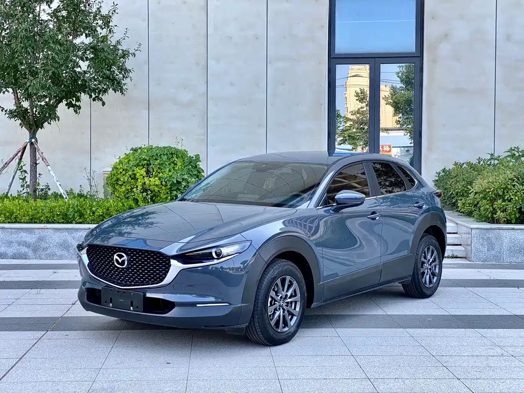 Mazda CX-30 2024