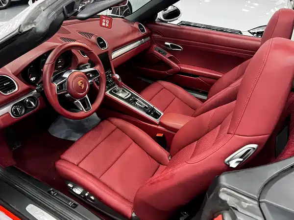 Porsche 718 2017