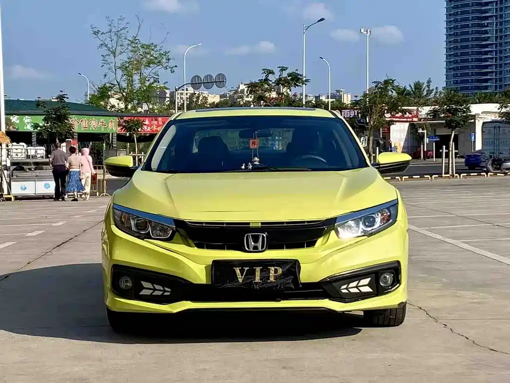 Honda Civic 2020 — фото 11