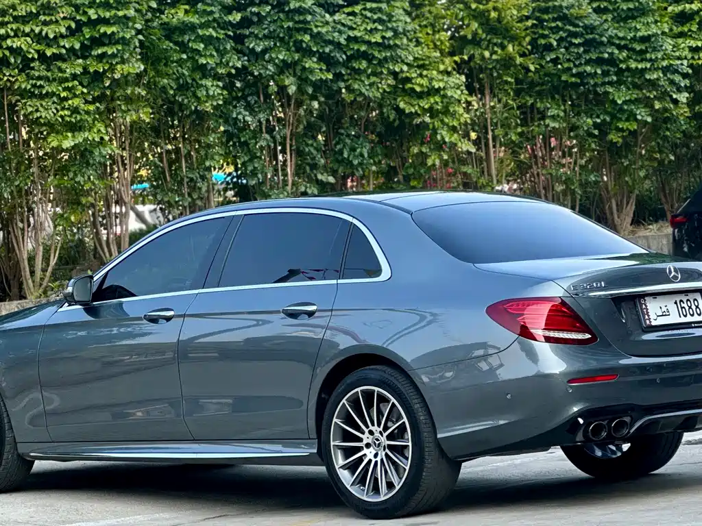Mercedes-Benz E-Class 2017 — фото 7