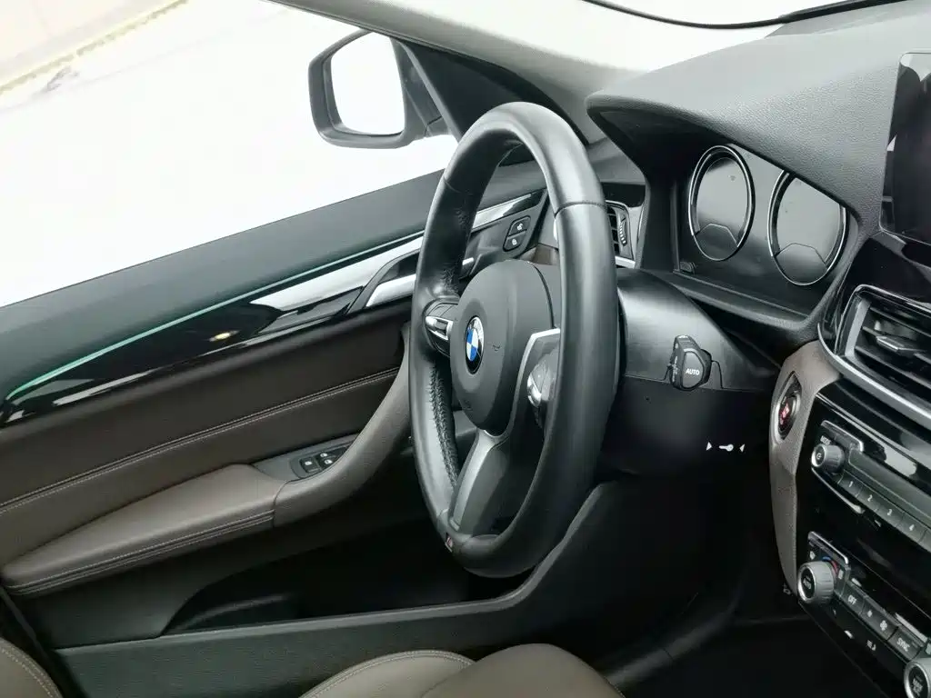 BMW X1 2020 — фото 22