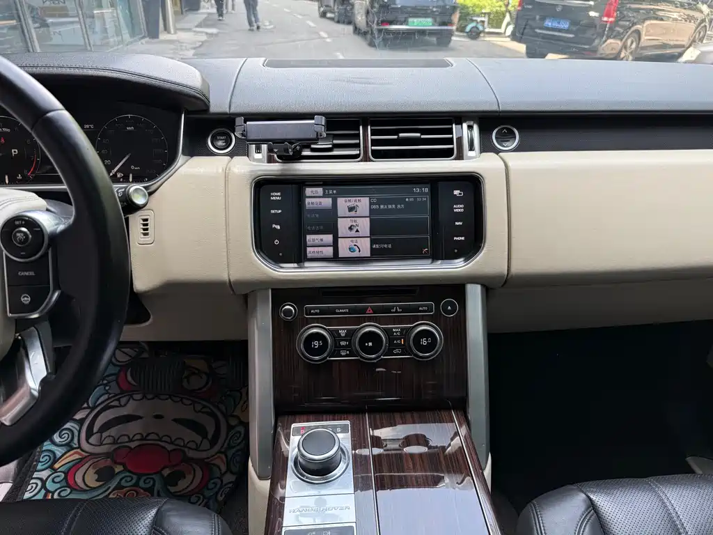 Land Rover Range Rover 2014 — фото 18