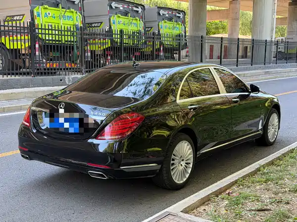 Mercedes-Benz S-Class 2015