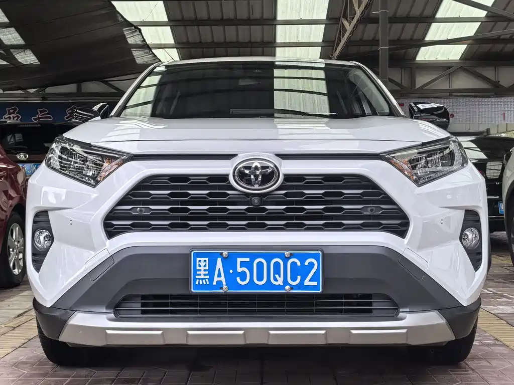 Toyota RAV4 2023