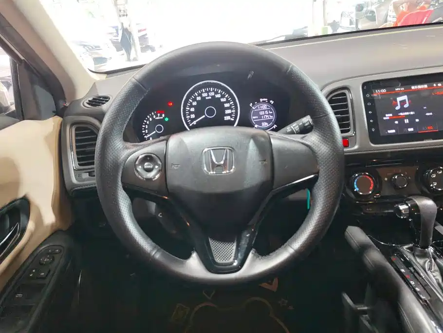 Honda Vezel 2016 — фото 15