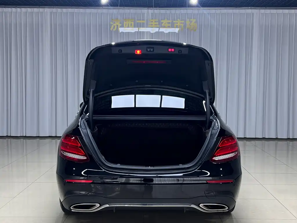 Mercedes-Benz E-Class 2017 — фото 6