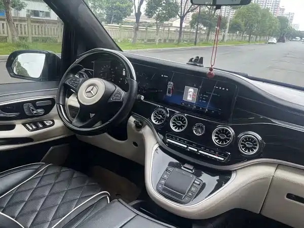 Mercedes-Benz Vito 2021
