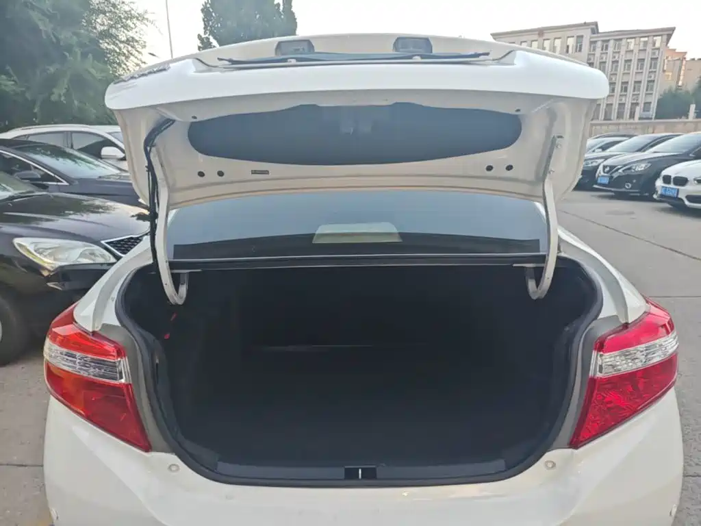 Toyota Vios 2016 — фото 19