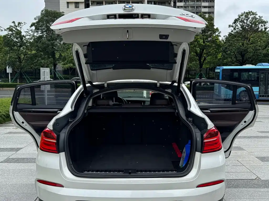 BMW X4 2015 — фото 17