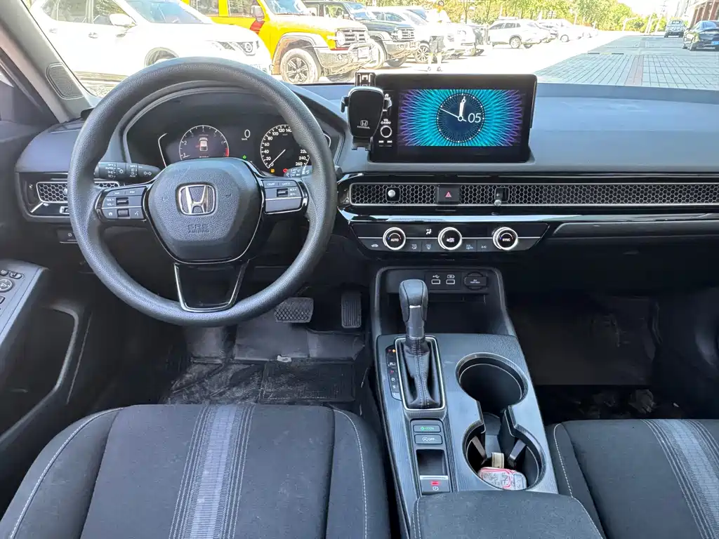 Honda Civic 2023 — фото 17