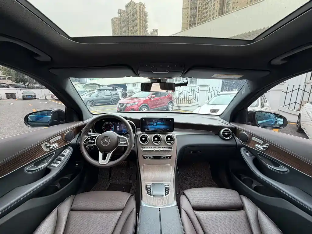Mercedes-Benz GLC 2022 — фото 17