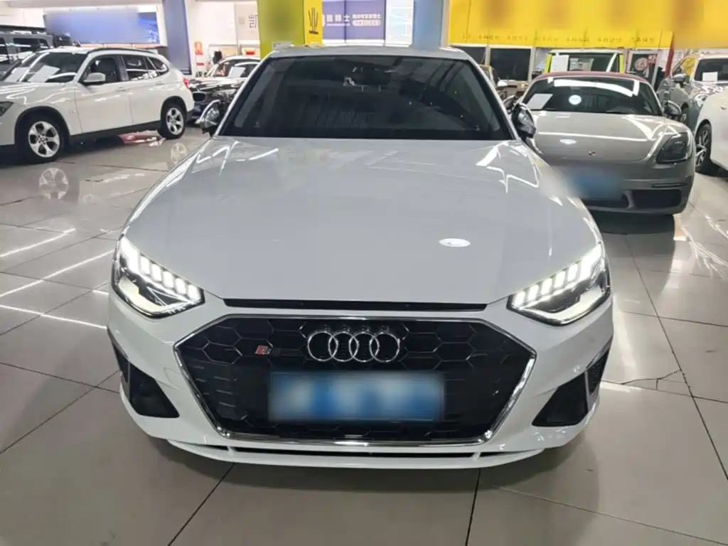 Audi A4L 2022
