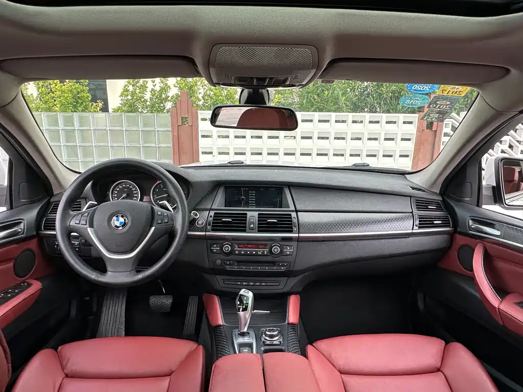 BMW X6 2015 — фото 18