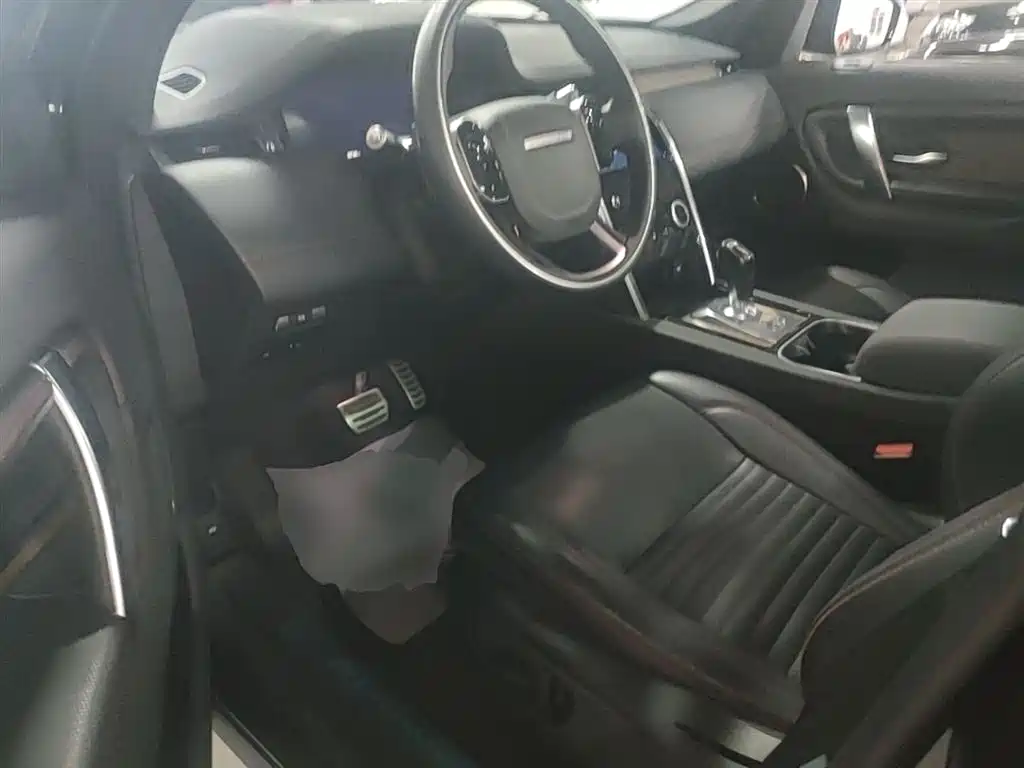 Land Rover Discovery Sport 2020 — фото 16