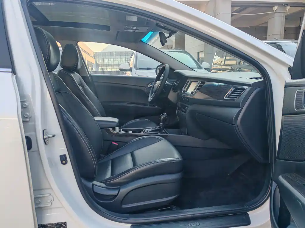 Hyundai Mistra 2017 — фото 10