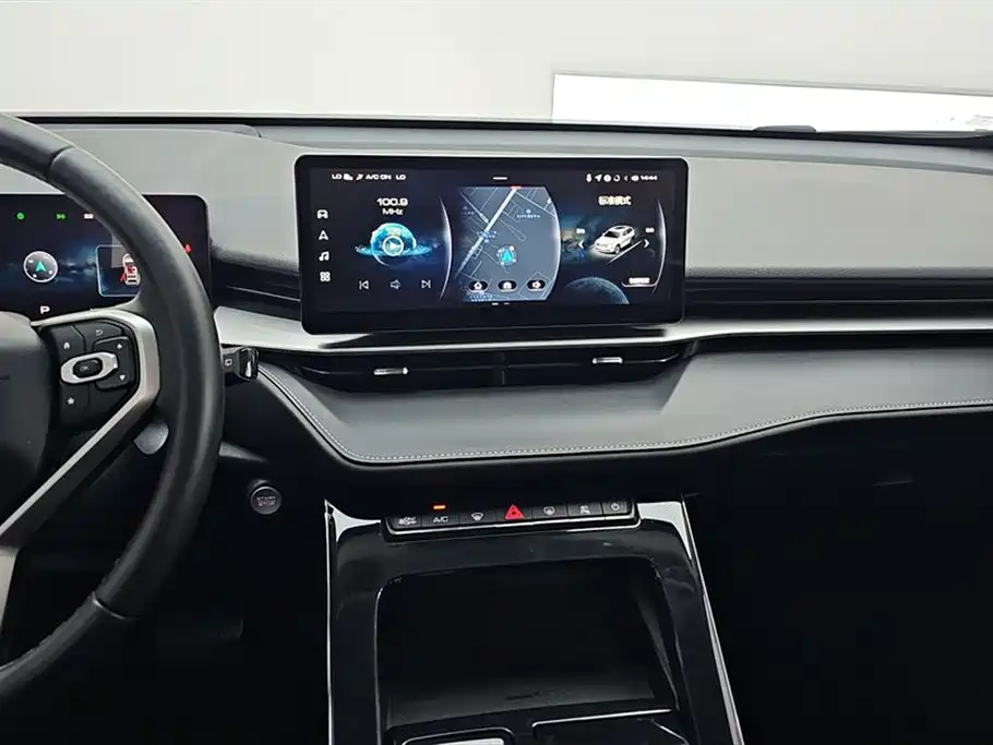 Haval H6 2023 — фото 13