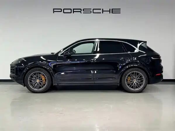 Porsche Cayenne 2024