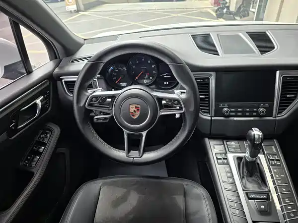 Porsche Macan 2017