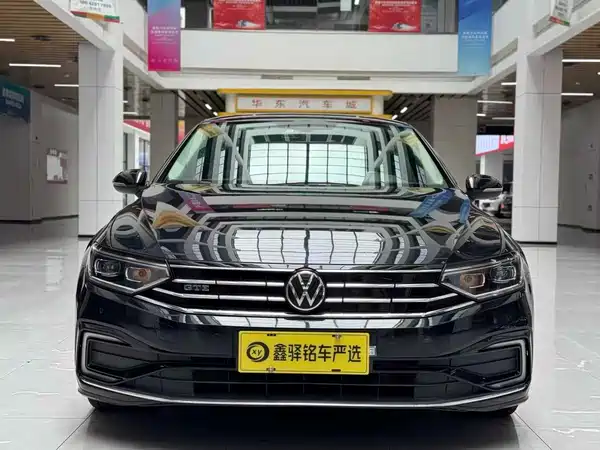 Volkswagen Magotan PHEV 2022