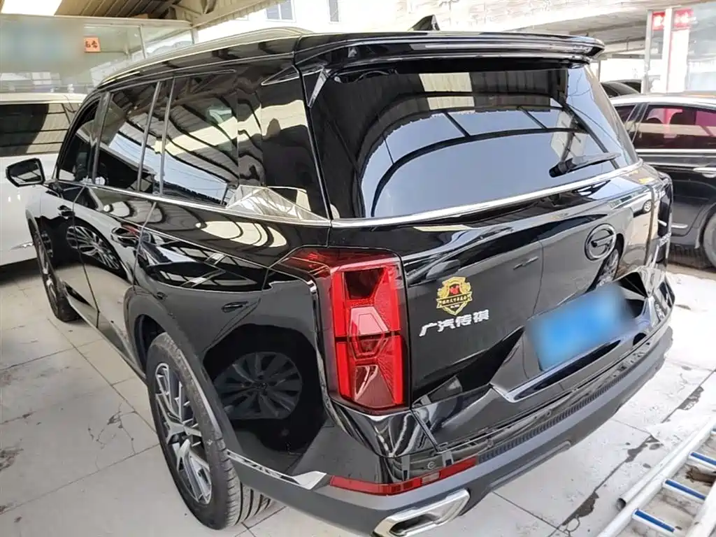 GAC Motor Trumpchi GS8 2022 — фото 5