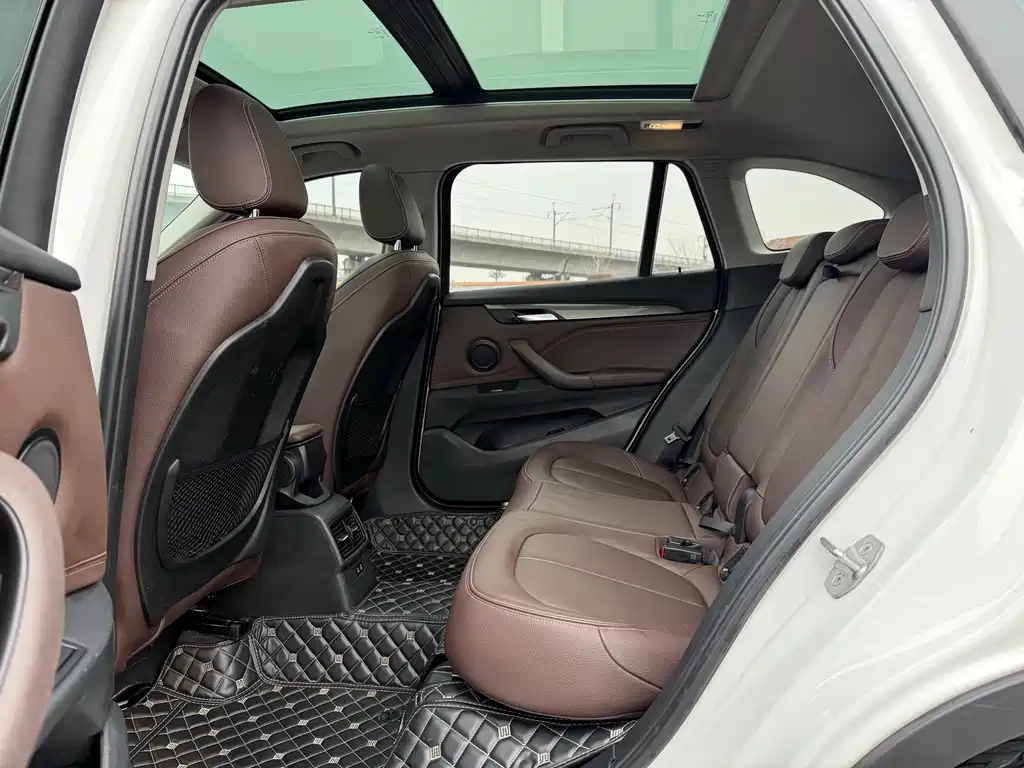 BMW X1 2019 — фото 10