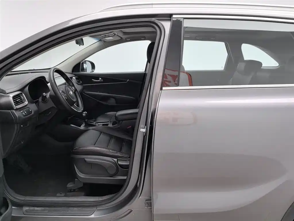 Kia Sorento 2015 — фото 10