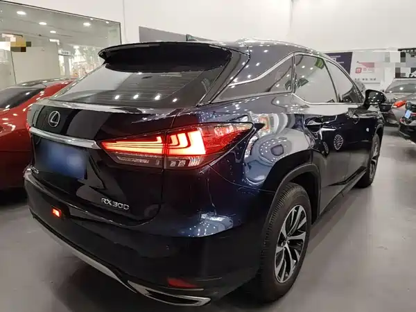 Lexus RX 2020