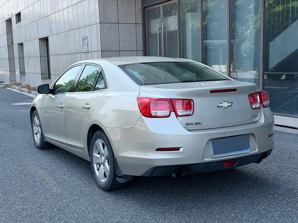Chevrolet Malibu 2014 — фото 13