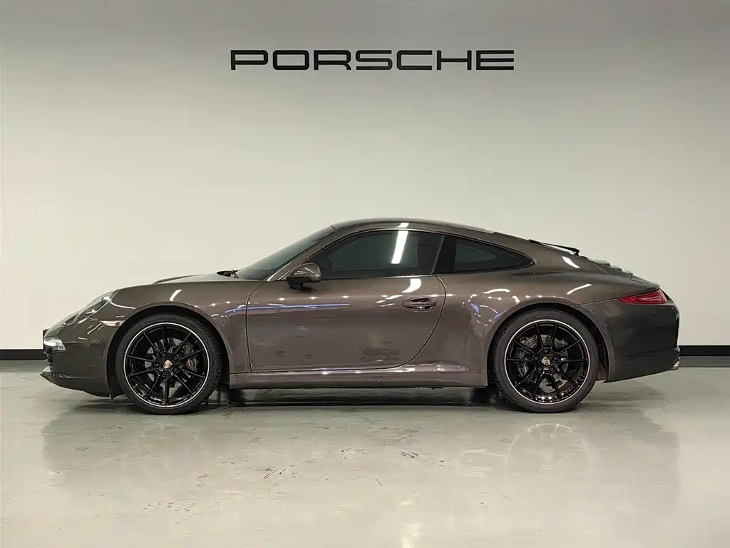 Porsche 911 2013 — фото 5