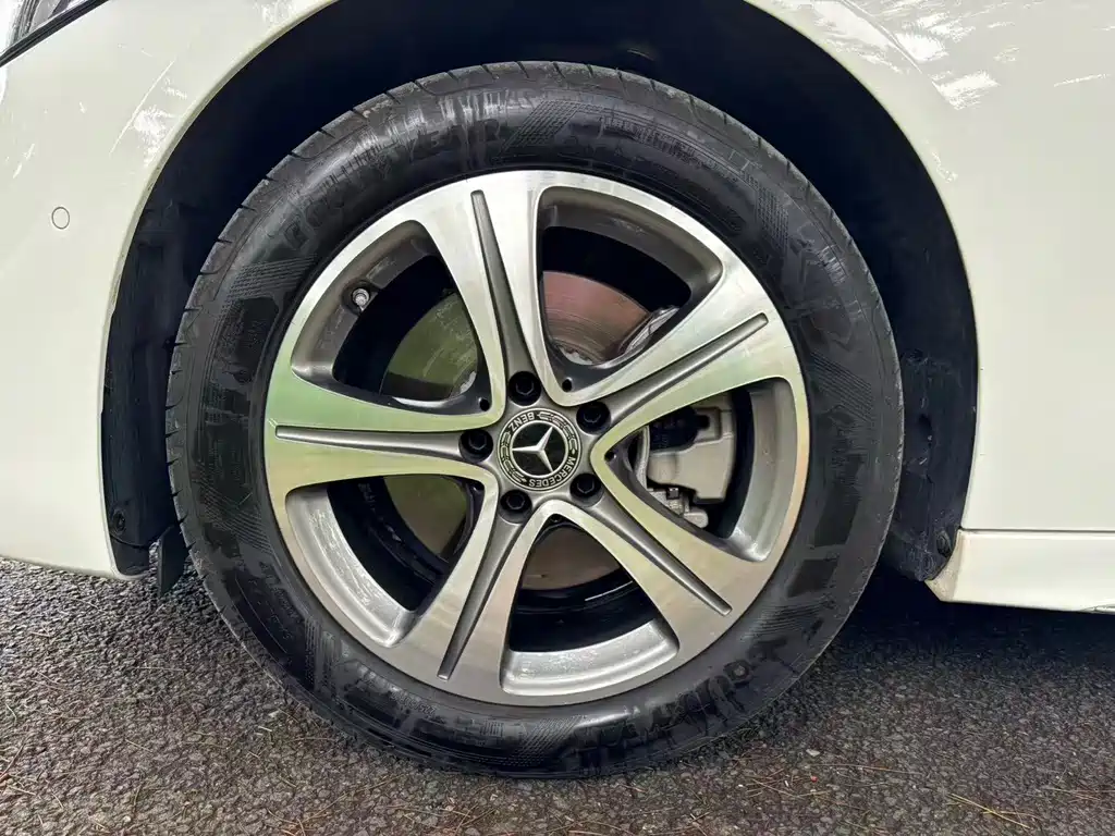 Mercedes-Benz C-Class 2022 — фото 10