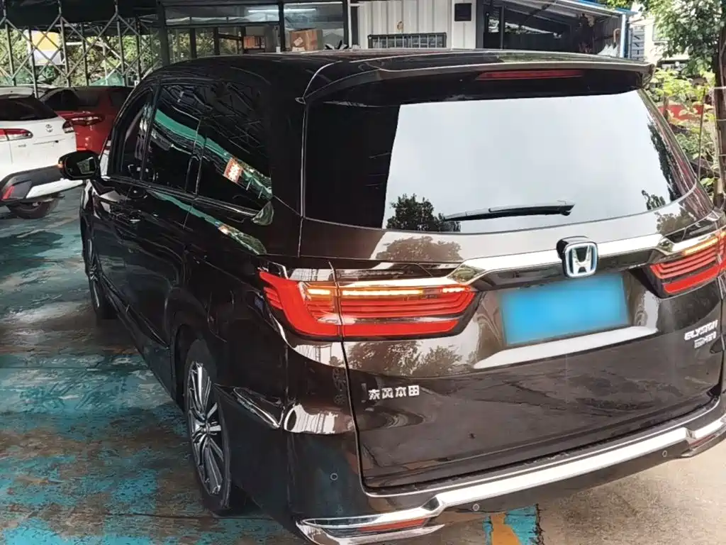 Honda Elysion 2023