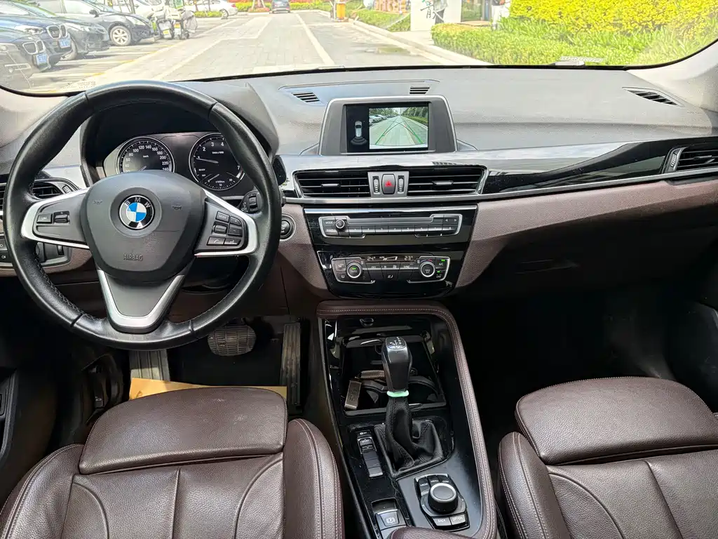 BMW X1 2018 — фото 7