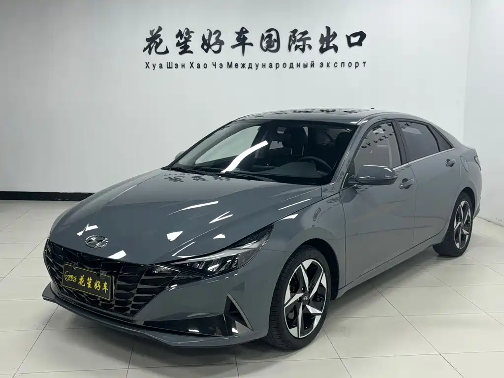 Hyundai Elantra 2023
