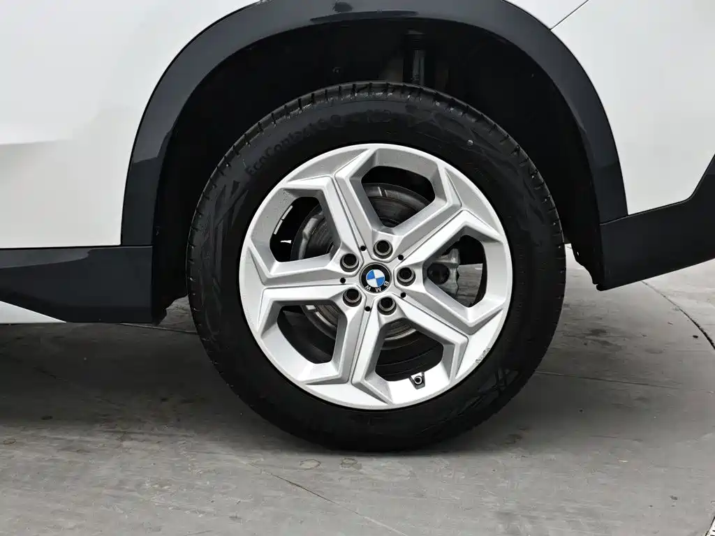 BMW X1 2024 — фото 9