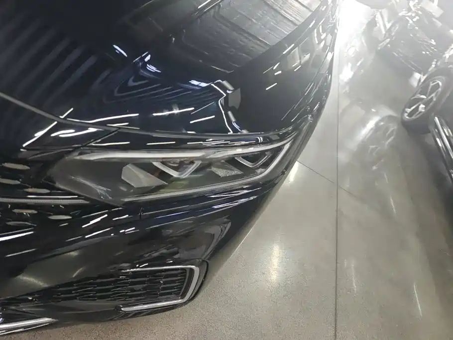 Volkswagen Passat 2023
