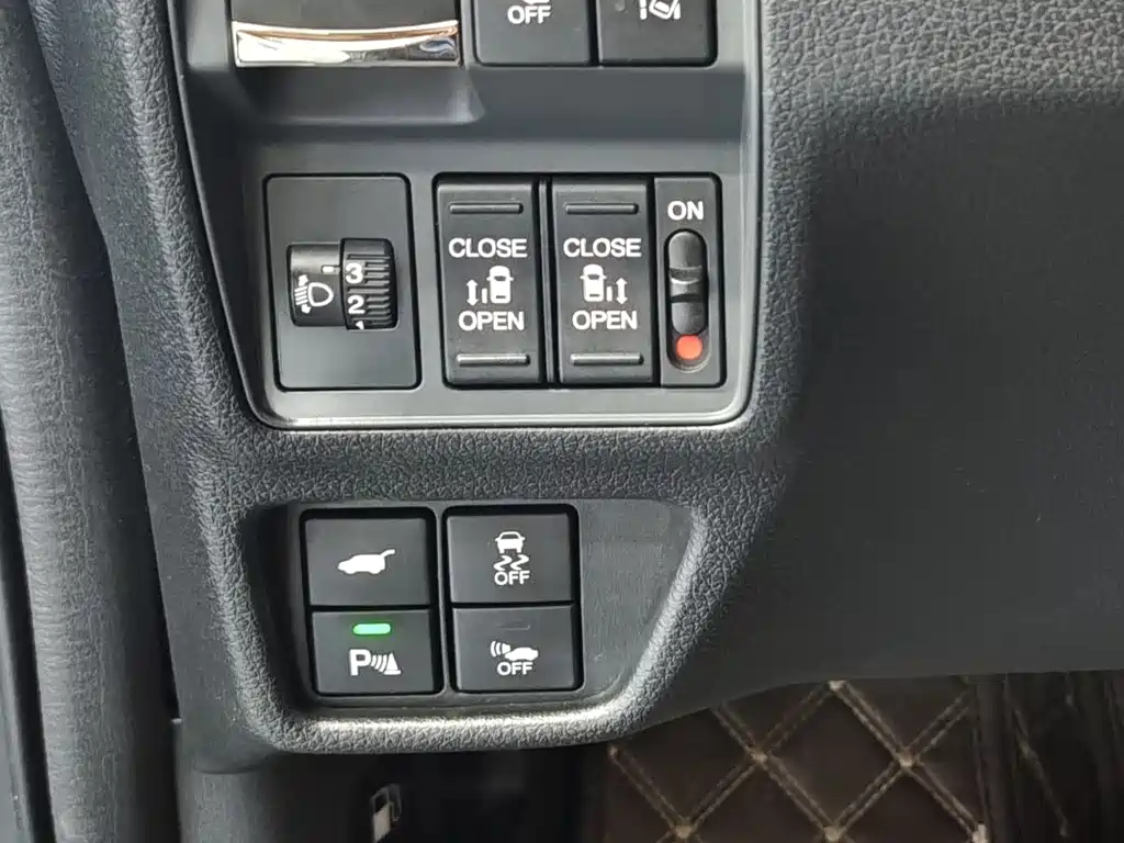 Honda Odyssey 2023 — фото 13