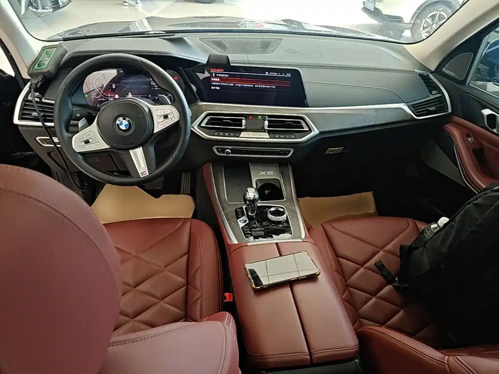 BMW X5 2023 — фото 10