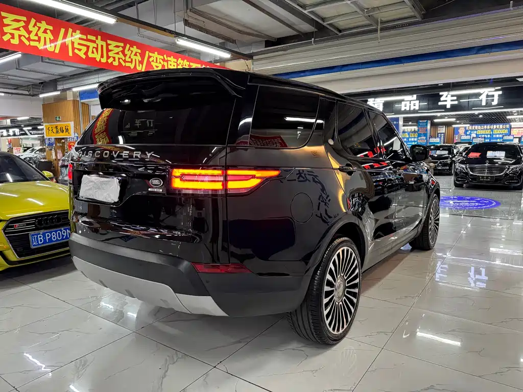 Land Rover Discovery 2019 — фото 10