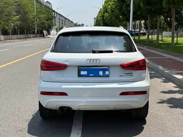 Audi Q3 2016