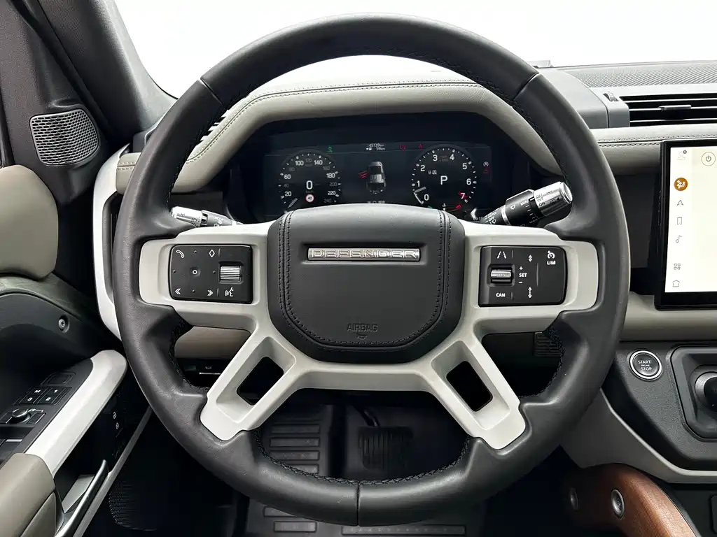 Land Rover Defender 2022 — фото 12