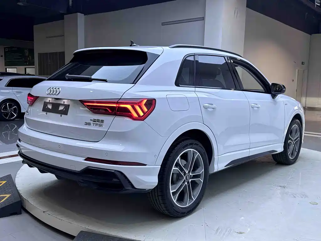 Audi Q3 2023