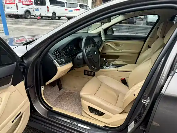 BMW 5 Series 2013