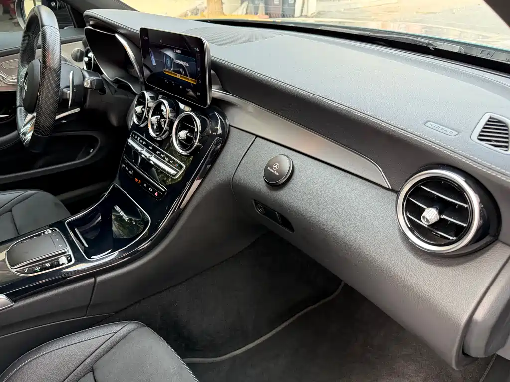 Mercedes-Benz C-Class AMG 2021 — фото 20