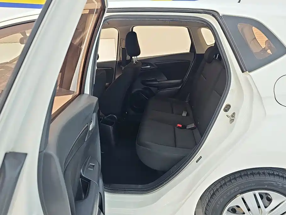 Honda Fit 2018 — фото 11
