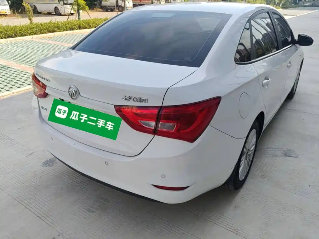 Buick Excelle 2016