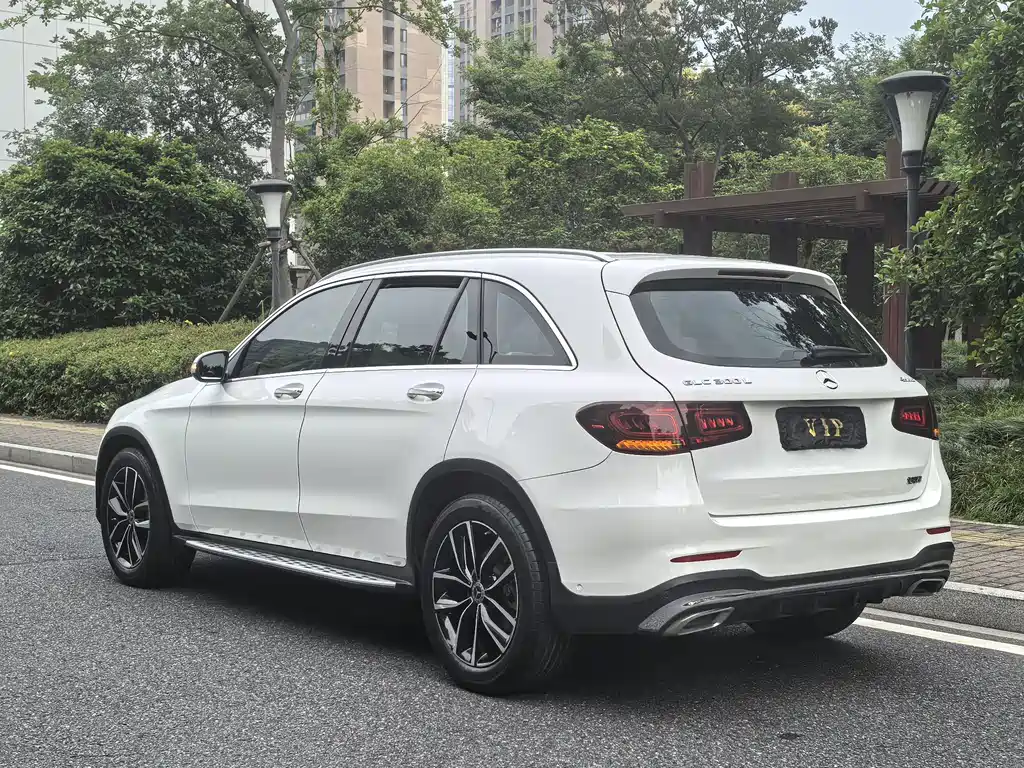 Mercedes-Benz GLC 2020 — фото 3